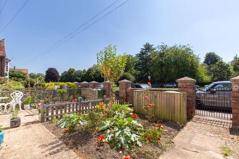 3 bedroom terraced house for sale, The Green, Rowlands Castle