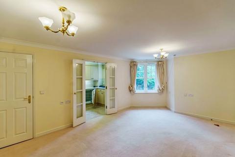 1 bedroom retirement property for sale, 59 Massetts Road, Horley RH6