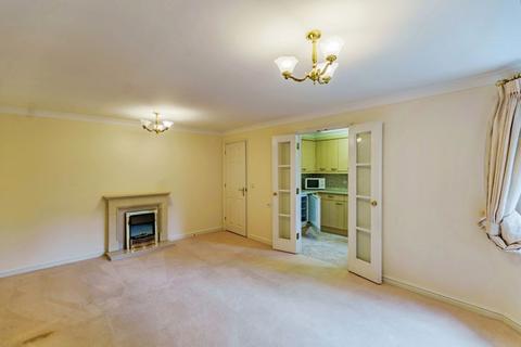 1 bedroom retirement property for sale, 59 Massetts Road, Horley RH6