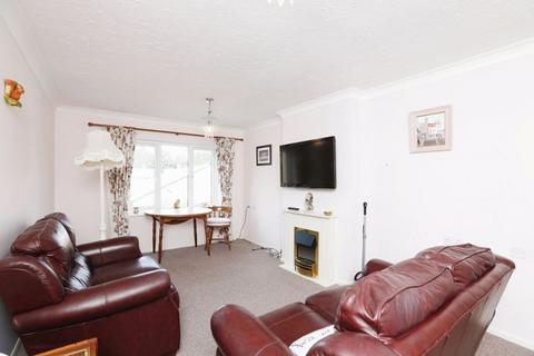 1 bedroom flat for sale, Chalkwell Road, Sittingbourne ME10