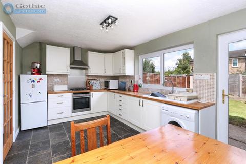 2 bedroom terraced house for sale, Carters Close, Arlesey, SG15 6UH