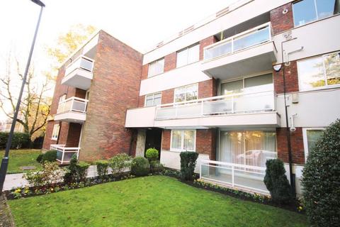 2 bedroom flat for sale, Stonegrove, Edgware HA8