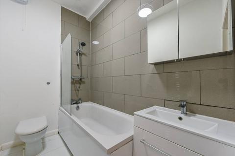 1 bedroom flat for sale, Linden Mews, Mildmay, London, N1