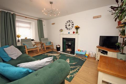 3 bedroom end of terrace house for sale, Church Street, Penrhyndeudraeth, Gwynedd, LL48