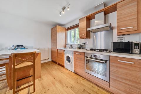 2 bedroom apartment for sale, Gardenia Road, Bromley