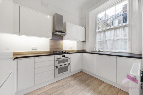 1 bedroom flat for sale, St. Georges Square, Pimlico, London, SW1V 2HW