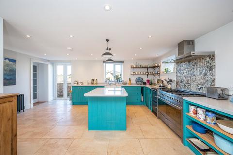 undefined, Dixton, Monmouth