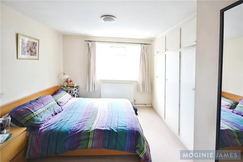 undefined, Ontario Way, Lakeside, Cardiff