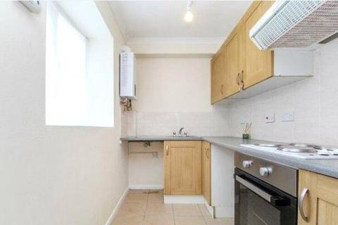 Studio for sale, Chaucer Road, Bedford, Bedfordshire, MK40