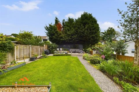 4 bedroom semi-detached house for sale, Snell Grove, Colne BB8