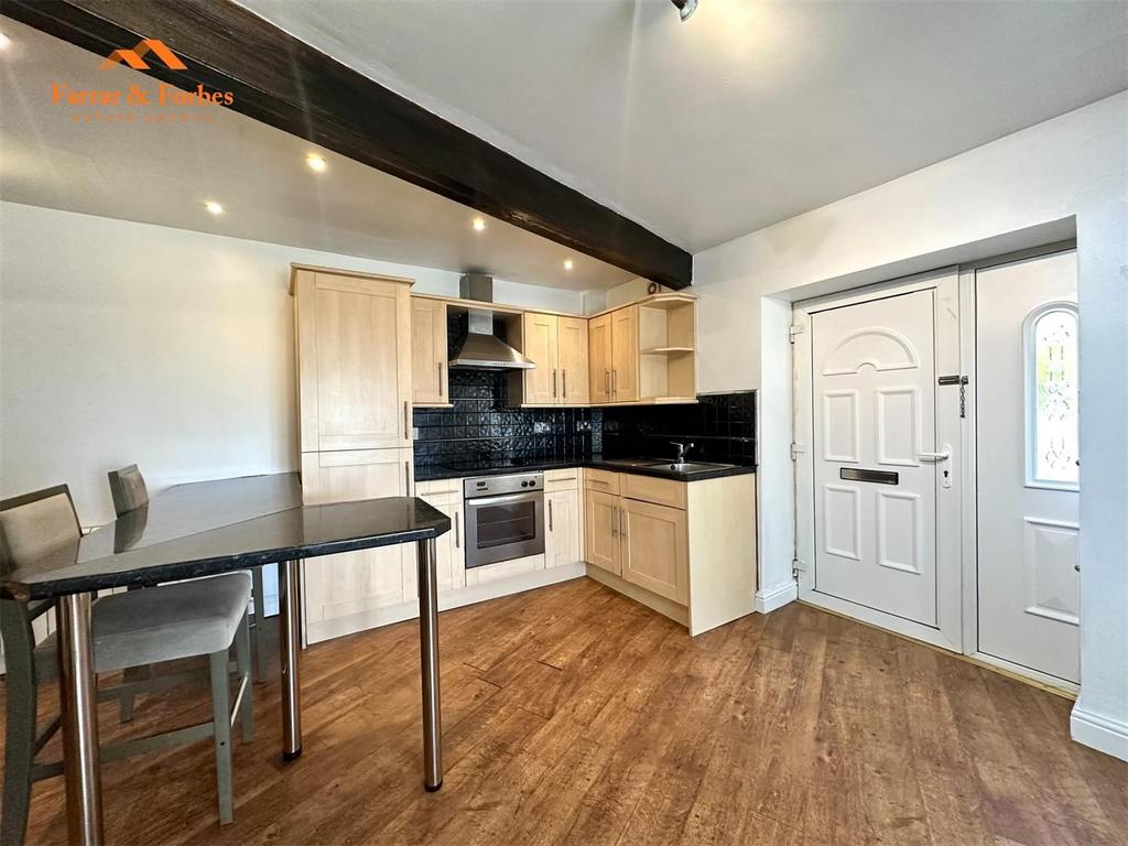 Halifax Road, Briercliffe BB10 2 bed end of terrace house to rent £