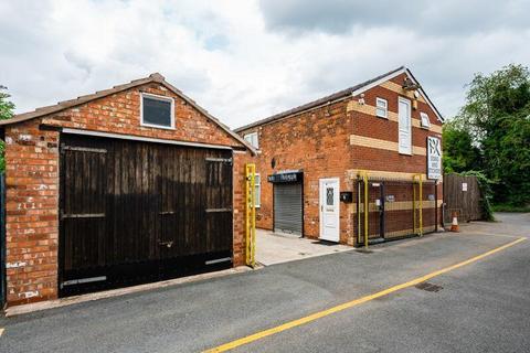 Property for sale, Warrington Road, Wigan WN2