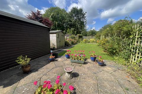 3 bedroom semi-detached house for sale, Alderleigh Road, Leicester LE2