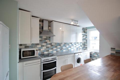 2 bedroom flat to rent, Brailsford Road, Brixton SW2