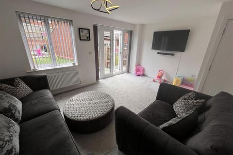 4 bedroom semi-detached house for sale, Herbert Drive, Swadlincote DE11