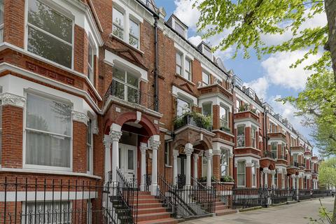 3 bedroom flat for sale, Sutherland Avenue, London, W9