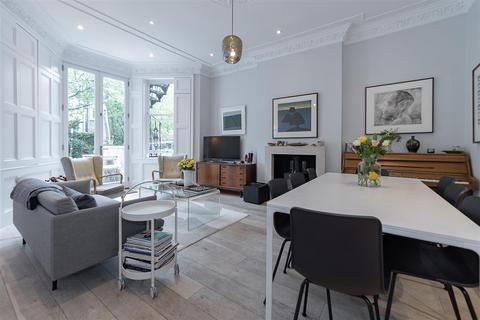 3 bedroom flat for sale, Sutherland Avenue, London, W9