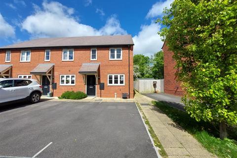 2 bedroom semi-detached house for sale, Bluebell Road, Tewkesbury GL20