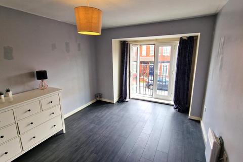 2 bedroom apartment to rent, Manor Road, Levenshulme