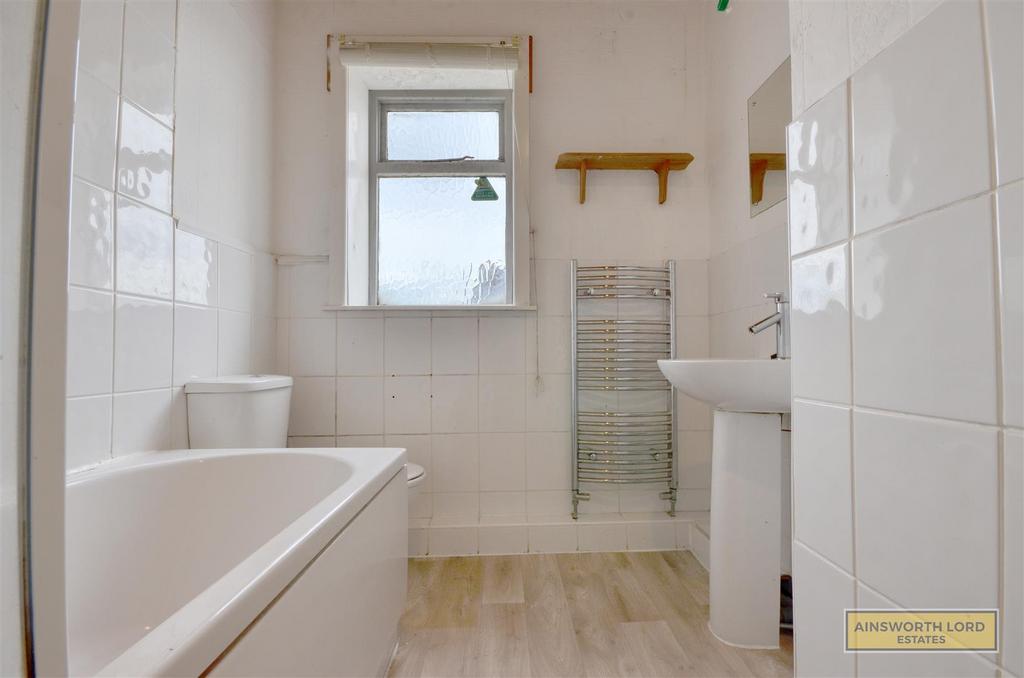 Bathroom Suite