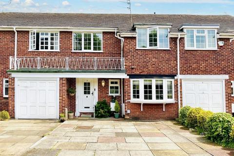 3 bedroom terraced house for sale, Albert Square, Bowdon, Altrincham