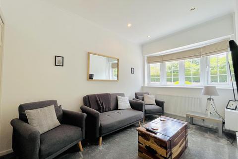 3 bedroom terraced house for sale, Albert Square, Bowdon, Altrincham