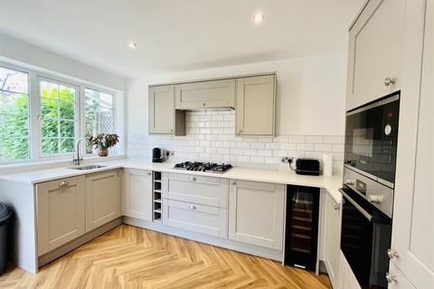 3 bedroom terraced house for sale, Albert Square, Bowdon, Altrincham