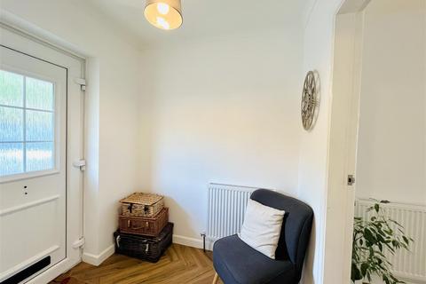 3 Albert Square, Bowdon, Altrincham, WA14 2ND