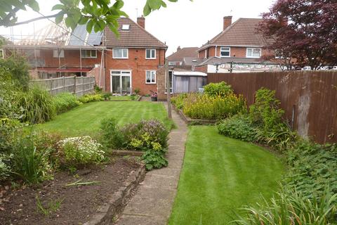 3 bedroom semi-detached house for sale, Castleton Road, Wigston, Leicestershire