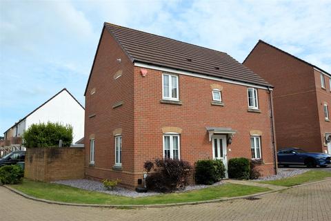 4 bedroom detached house for sale, BINSTEAD