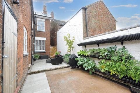 3 bedroom semi-detached house for sale, Station Road, Stone