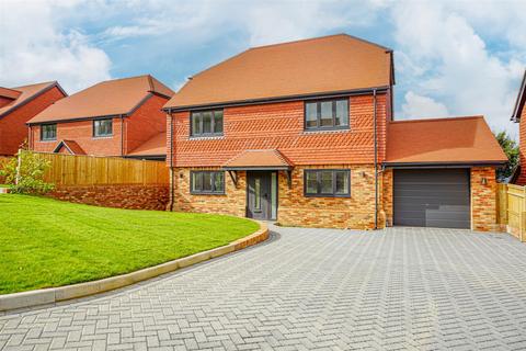 5 bedroom detached house for sale, Bradshaw Close, Winchelsea Road, Guestling, Hastings