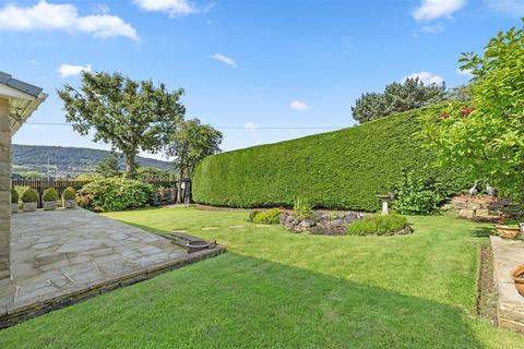 5 Riverside Drive, Otley, LS21 2RU