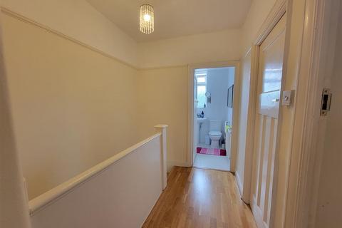 3 bedroom terraced house to rent, Firs Lane, Winchmore Hill, N21