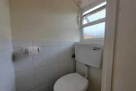 3 bedroom terraced house to rent, Firs Lane, Winchmore Hill, N21