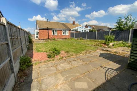 2 bedroom bungalow for sale, St. Ives Road, Wigston, Leicestershire