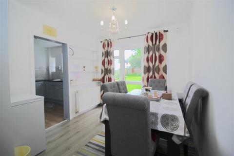 3 bedroom semi-detached house for sale, Buckingham Road, Birmingham B36