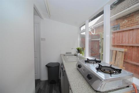 17 Buckingham Road, Birmingham, B36 0JP