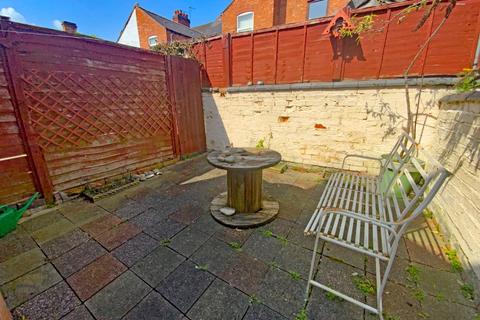 2 bedroom terraced house for sale, Walton Street, West End, Leicester