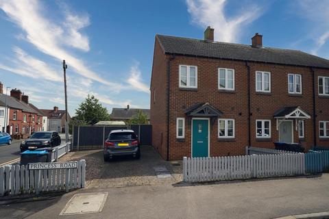 2 bedroom townhouse for sale, Princess Road, Hinckley