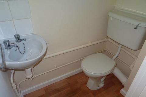 3 bedroom terraced house to rent, Marsham, Orton Goldhay Peterborough, PE2 5RN