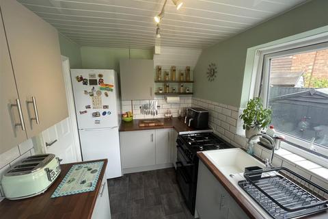 22 Exmoor Close, Wirral, CH61 9QN