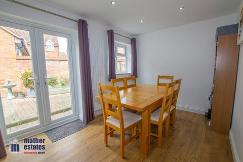 59 The Pastures, Stevenage, SG2 7DF