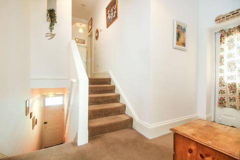 2 bedroom maisonette for sale, Whitley Road, Whitley Bay