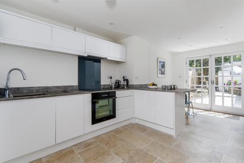 2 bedroom terraced house for sale, 29 Coventry Road, Falmouth TR11