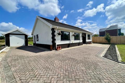 3 bedroom detached bungalow for sale, Black Lion Road, Cross Hands, Llanelli