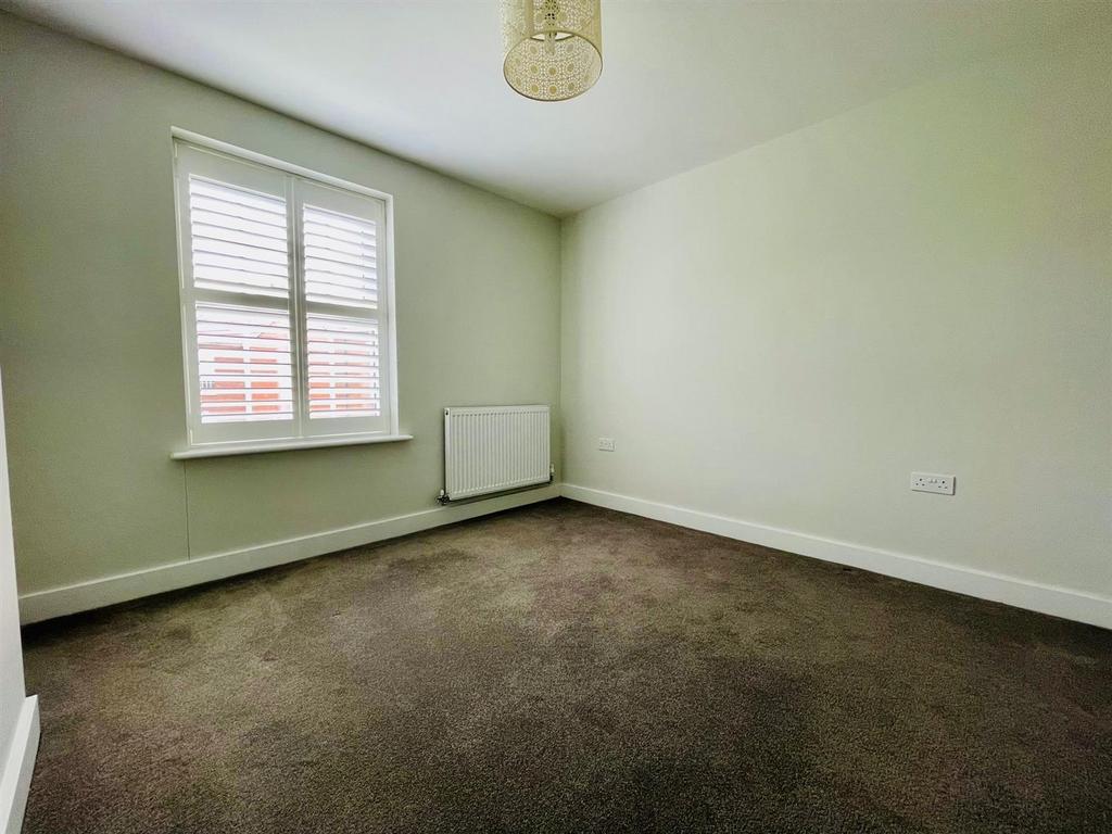 Bedroom 3 Front