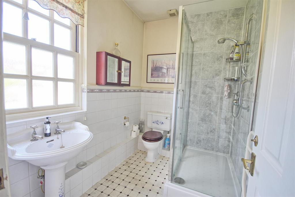 Ensuite