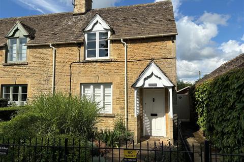 2 bedroom cottage to rent, The Square Lower Slaughter GL54 2HU