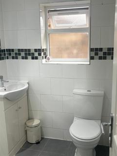 Norbury Crescent, Norbury, London